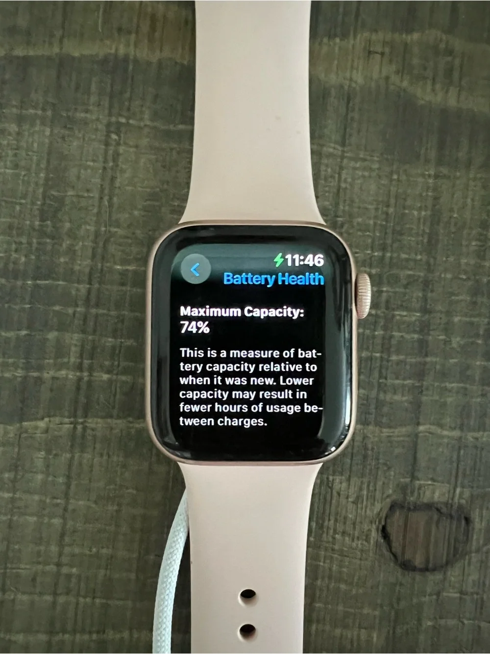 Apple Watch Series 5 (GPS + Cellular) 40mm Gold Aluminum Case w/Pink Sport Band